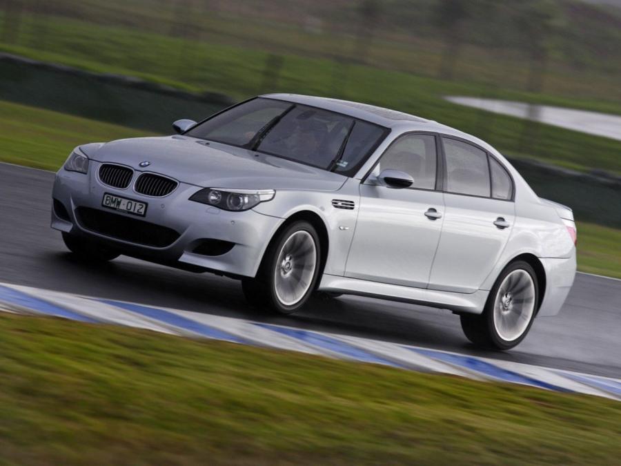  BMW M5 2005 года  (AU) (фото 1 из 12)
